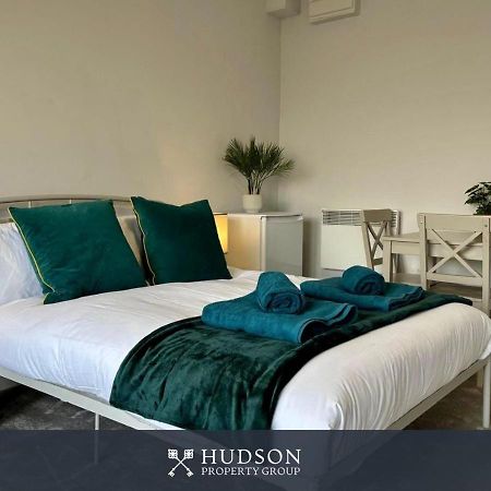 Donnington Apartments - Studio 1 特尔福德 外观 照片