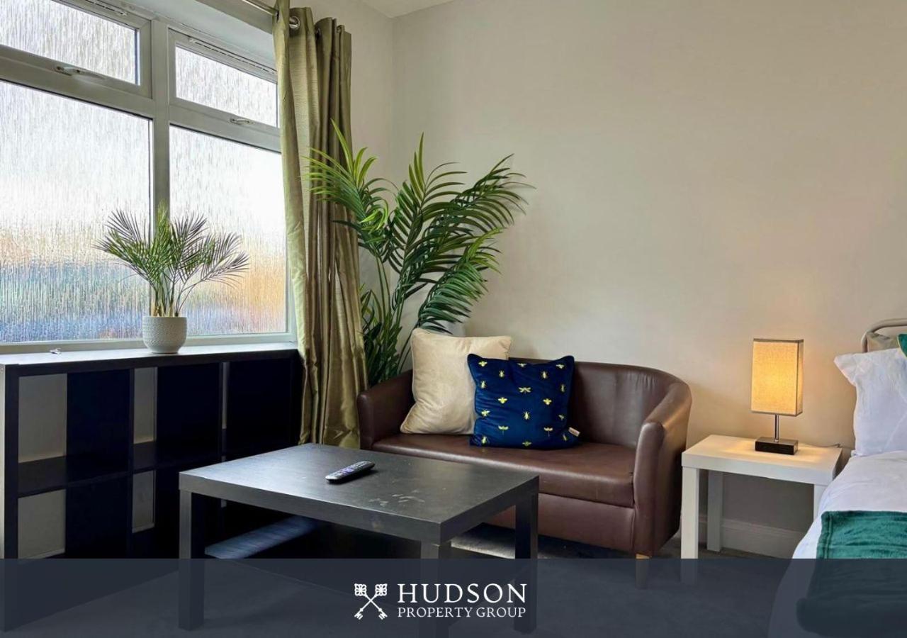 Donnington Apartments - Studio 1 特尔福德 外观 照片